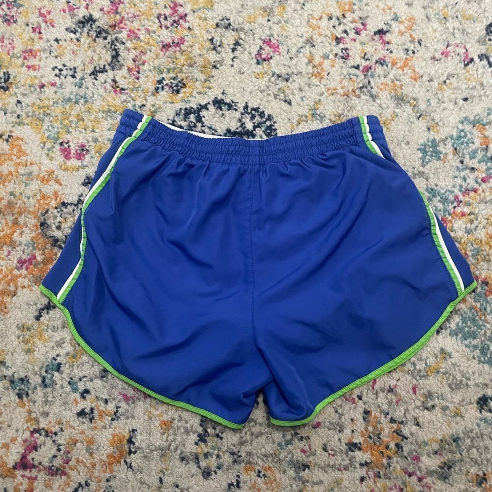 Layer 8 shorts size S - Picture 2 of 4